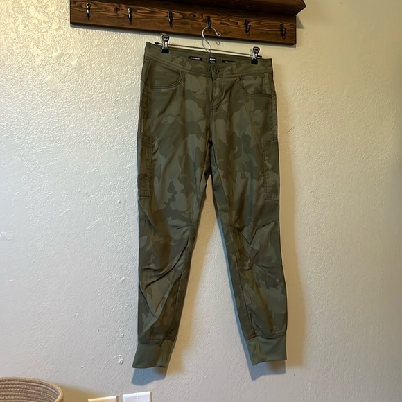 Camo cargo jogger pants by Prana - Picture 1 of 6
